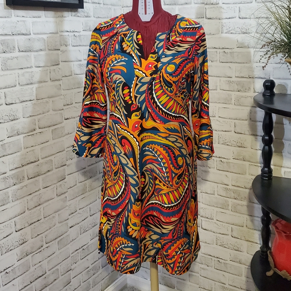 Jude Connally Mini Shift Dress In Bold Colors.  Size XL Bell Arms, Flowy Arms